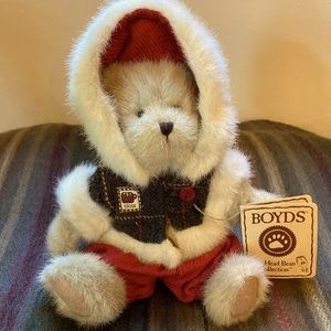 Boyds Bears “Carmela Cocobeary” winter bear